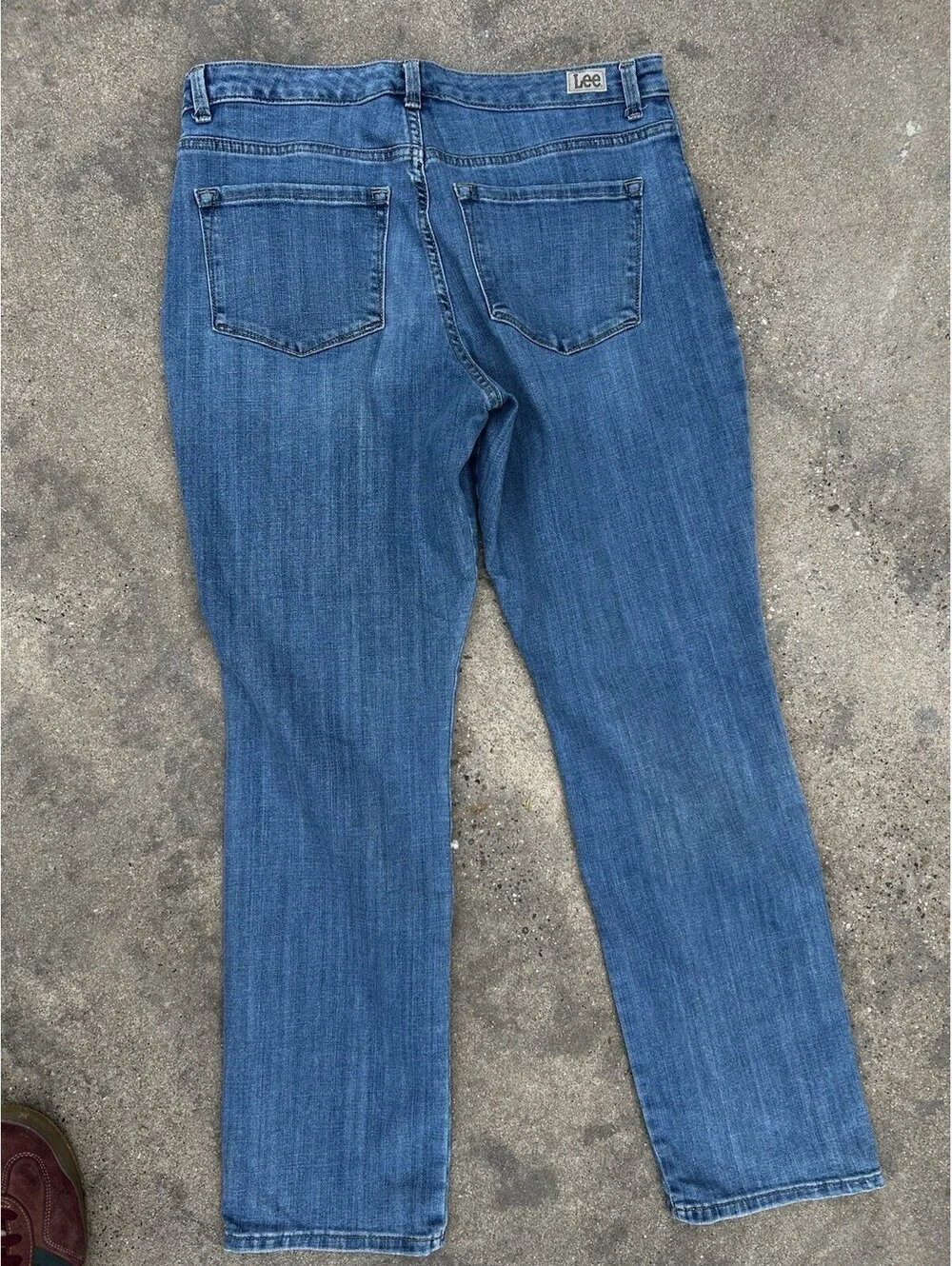 Lee Relaxed Fit Straight Leg Jean High Rise Instantly Slims Stretch Size 33Wx30L